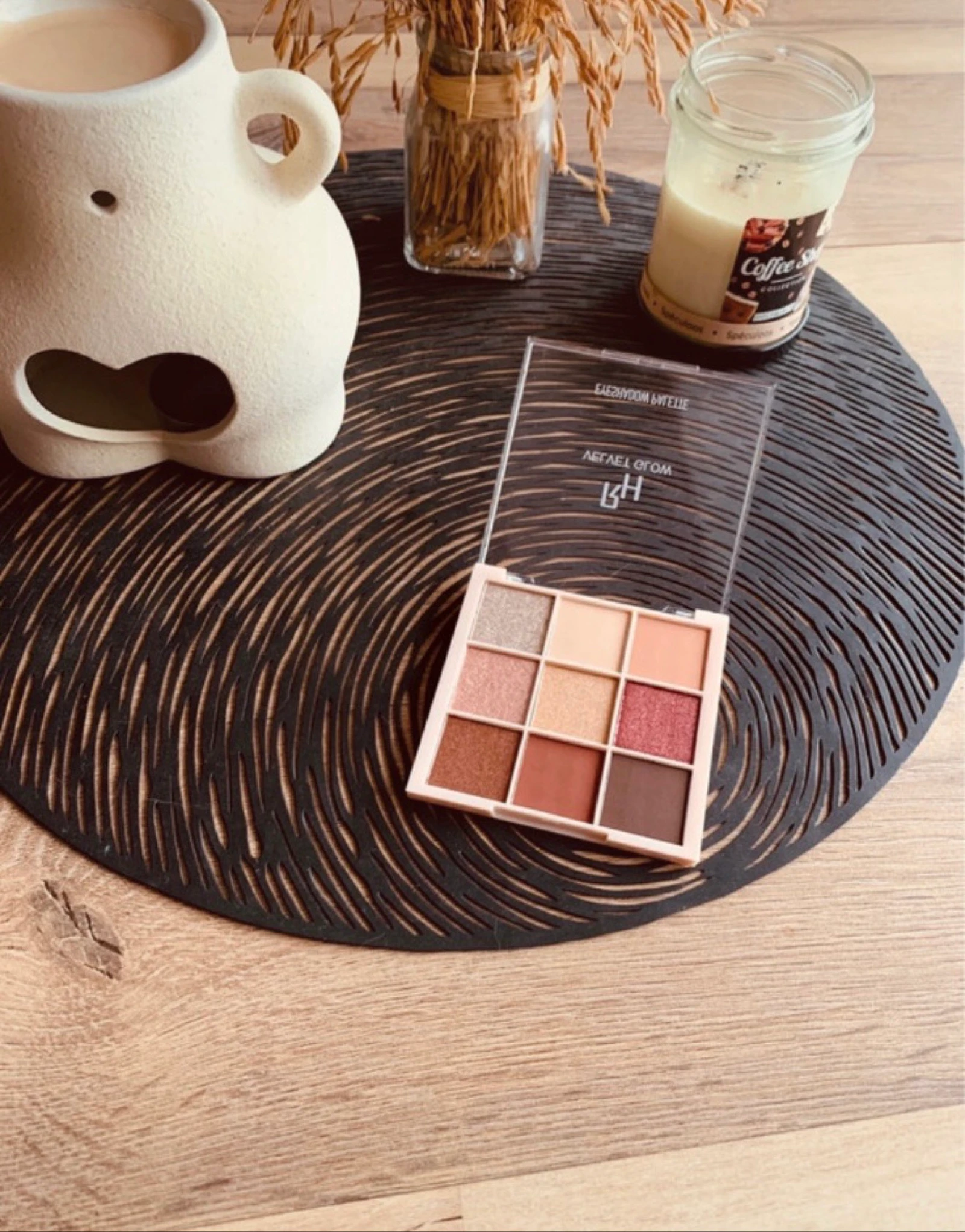 Paleta de sombras aveludadas com brilho 9 tons - Marca Realher – photo 3